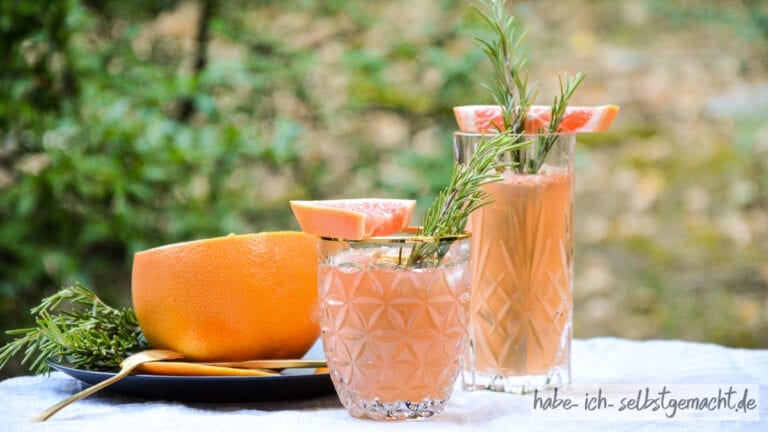 Flamingo Gin Tonic mit Grapefruit und Rosmarin