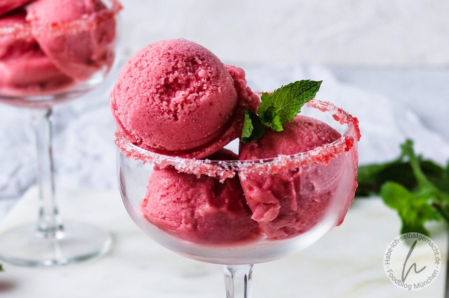 Erdbeer Eiscreme