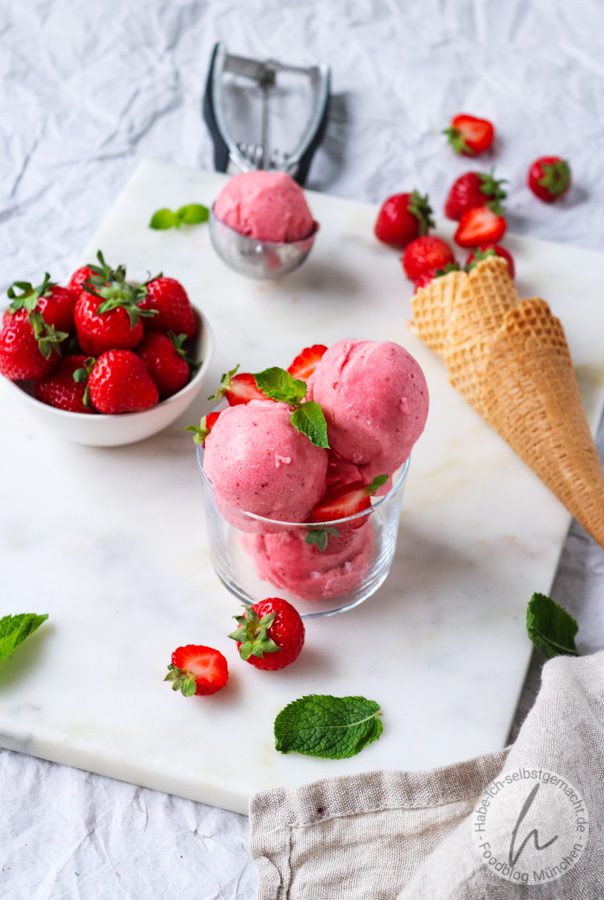 Erdbeer Eiscreme