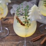 Weihnachtscocktail (Winter Gin Tonic)