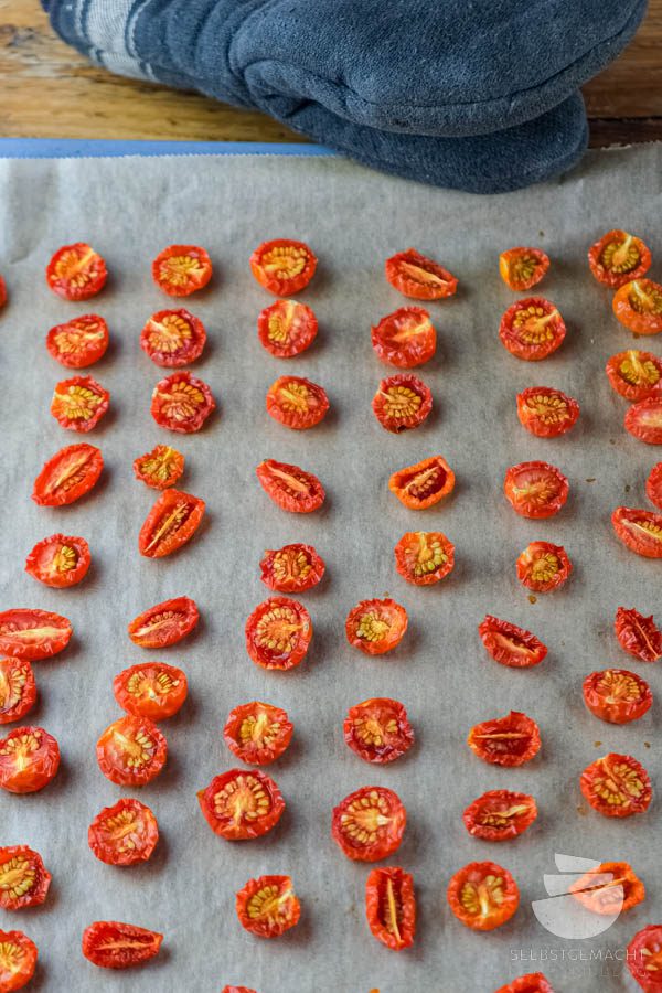 Antipasti: Getrocknete Tomaten in Öl eingelegt