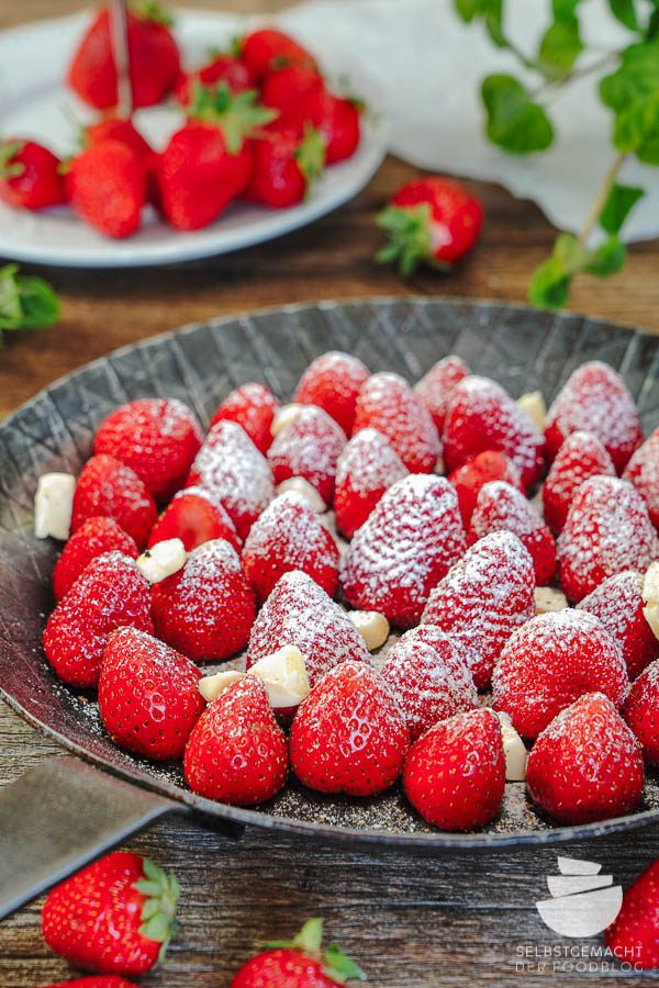 Erdbeeren vom Markt als Dessert