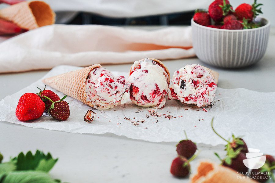 Erdbeer-Joghurt Eis (Yogurette Eis)