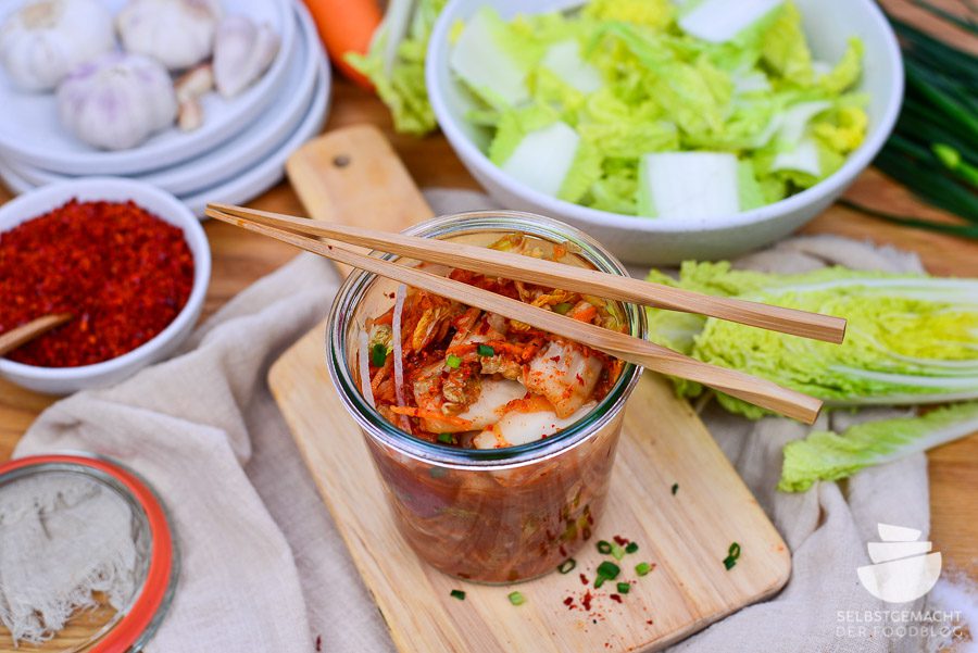 Klassisches oder veganes Kimchi Gemüse selber fermentieren
