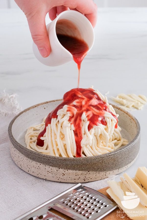 Erdbeersoße für Spaghettieis