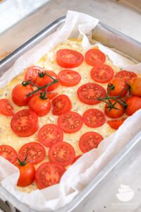 Low Carb Tomatenauflauf mit Hüttenkäse backen