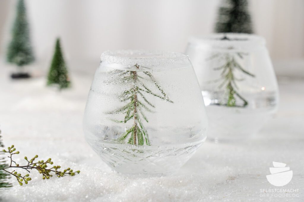 Snow Globe Cocktail